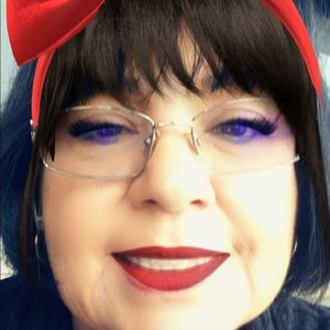 Meet your Posher, Mavis